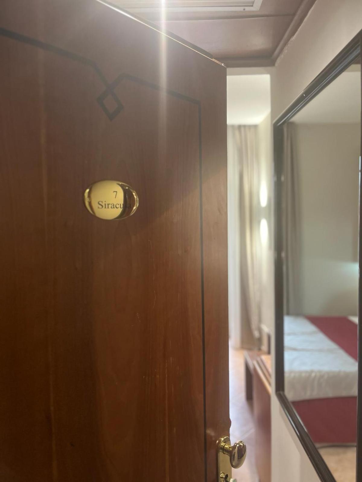 Affittacamere Regio Roma Exterior foto